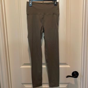 Echt Force Scrunch Legging